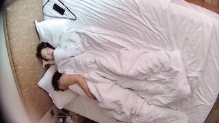 4-3情趣酒店 顶级高颜值小情侣 丸子头女友 12小时开房实录 无水