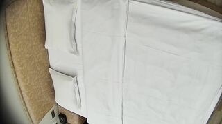 4-3情趣酒店 顶级高颜值小情侣 丸子头女友 11小时开房实录 无水2