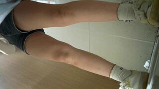 2025年极品厕拍KTV酒吧全景偷拍各种黑丝JK小姐姐01