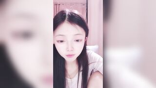 又嫩又极品的小仙女~【小奈美美】道具猛插，自慰合集1