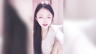 又嫩又极品的小仙女~【小奈美美】道具猛插，自慰合集1