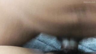 《百度云泄密》美女同事和男上司之间的偷情视频被老公发现而曝光