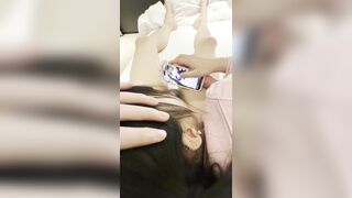 河南双马尾JK萝莉流出❤️双马尾当作天然缰绳放纵狂骑❤️声音蝶咪咪大水多多玩的花2