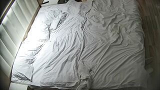 大学城 5-11 刚入住的白嫩美女 先给男友撸射 男友暴力抠逼到美女颤抖 女上才发现美女的奶子太漂亮