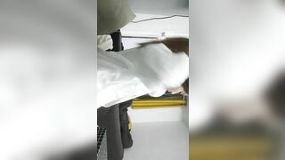 2022-1-6 《麻辣王子》腹肌帅哥约操良家00后学生妹，扶着大屁股后入爆操，被妹子夸好厉害，冲刺猛操搞得受不了