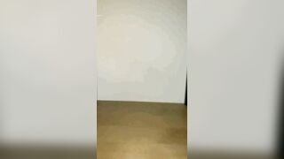 极品无敌翘臀混血儿美人ELLIE，比颜值巅峰时期萧亚轩还美，难得一见被大鸡巴操视频，淫荡的小表情欠操 后入极品白虎粉逼